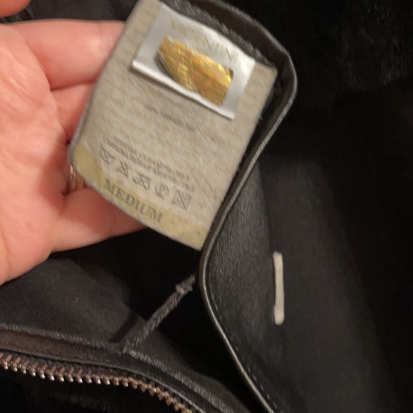 Winter jacket - Picture 7 of 11